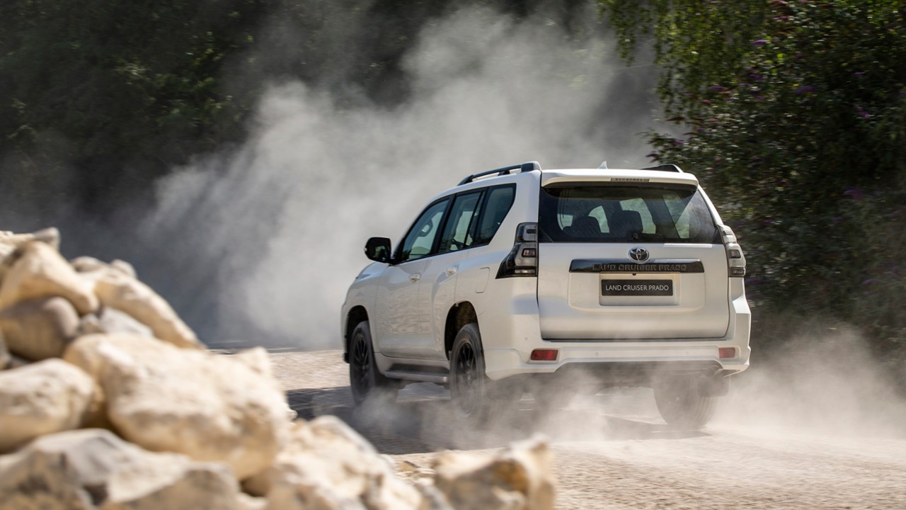 LAND CRUISER