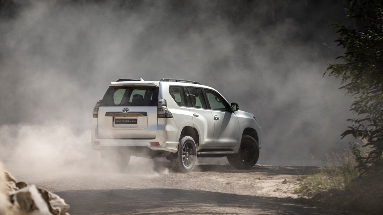 LAND CRUISER
